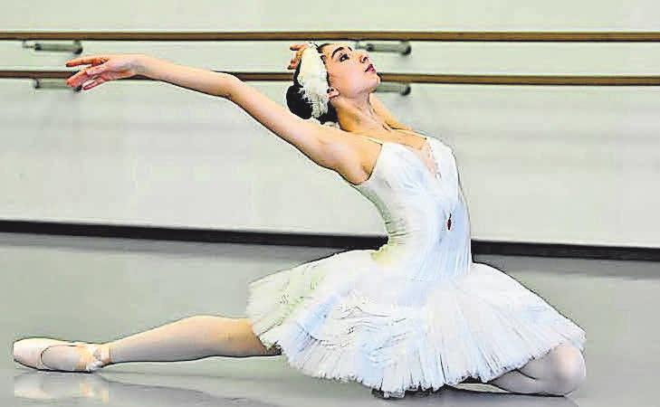 Traditionell eröffnet die Ballettschule Berlin mit ihrer Gala die jährlichstattfindenden PutbusFestspiele.Foto: Ballettschule Berlin Traditionell eröffnet die Ballettschule Berlin mit ihrer Gala die jährlichstattfindenden PutbusFestspiele.Foto: Ballettschule Berlin