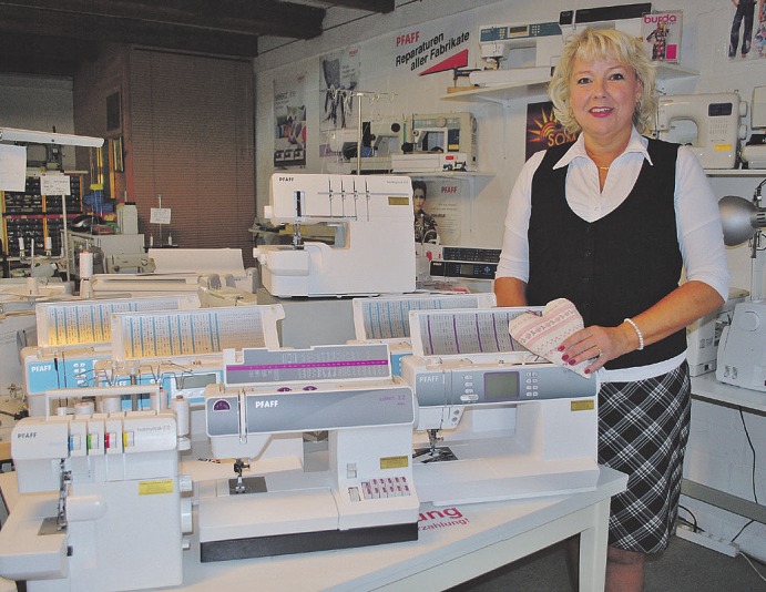 Seit mehr als 45 Jahren gibt es in Kaltenkirchen das Nähmaschinen- Center, das von Inhaberin Corinna Garavello geleitet wird Foto: Tina Jordan