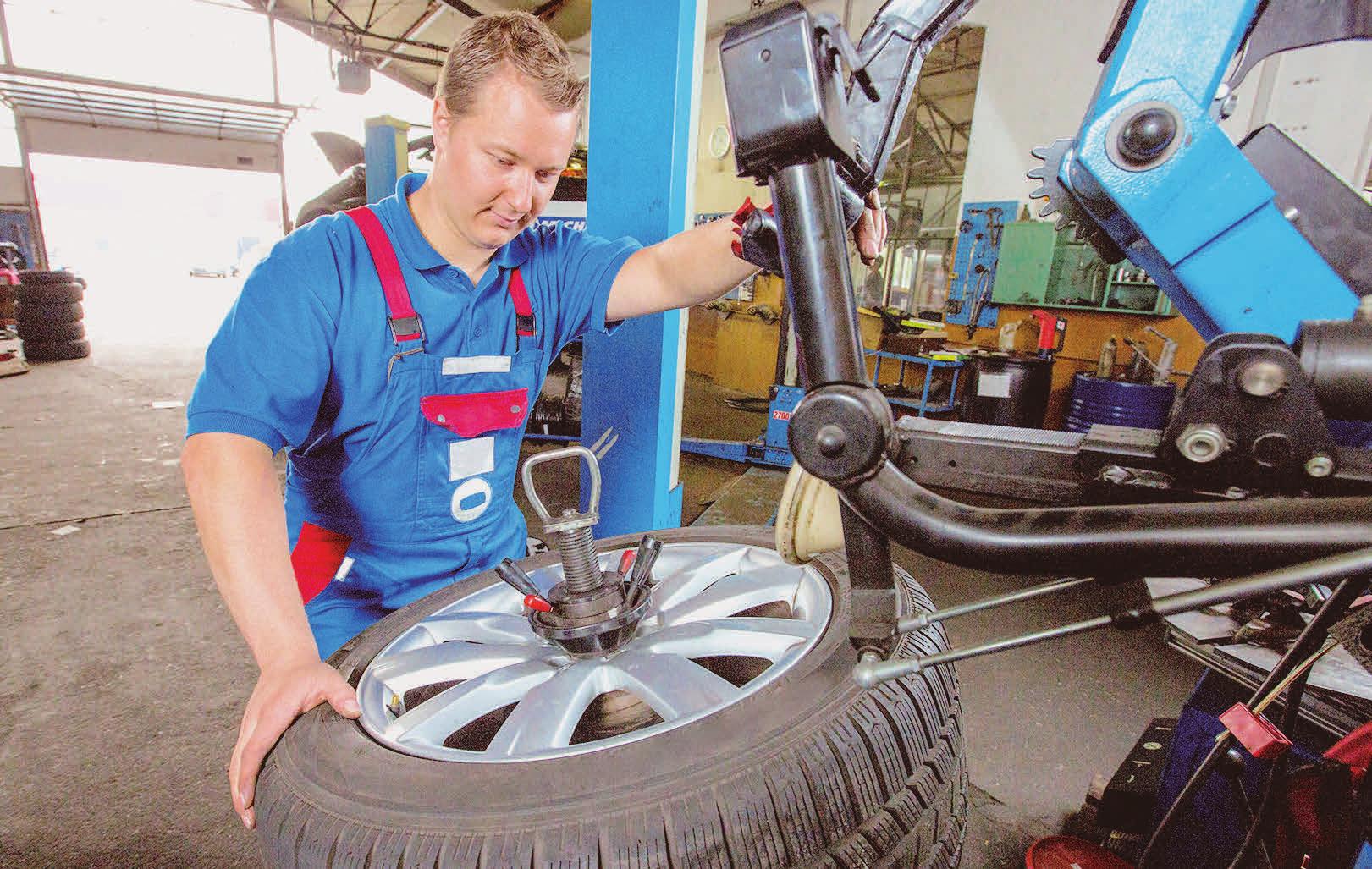 Auf jeden Kundenwunsch vorbereitet: Mit speziellen Onlineshops können kleinere und freie Kfz-Werkstätten ihren Service deutlich ausbauen. Foto:djd/autoreifenonline.de/luckybusiness – stock.adobe.com Auf jeden Kundenwunsch vorbereitet: Mit speziellen Onlineshops können kleinere und freie Kfz-Werkstätten ihren Service deutlich ausbauen. Foto:djd/autoreifenonline.de/luckybusiness – stock.adobe.com