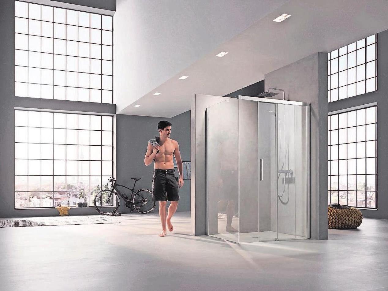 Ohne viel Rahmen: Die Gleittür kommt mit wenig Profil aus und wirkt daher besonders transparent. Der integrierte Soft-Open- und Soft-Close-Mechanismus ermöglicht eine absolut komfortable Bedienung. Foto: Kermi GmbH/akz-d Ohne viel Rahmen: Die Gleittür kommt mit wenig Profil aus und wirkt daher besonders transparent. Der integrierte Soft-Open- und Soft-Close-Mechanismus ermöglicht eine absolut komfortable Bedienung. Foto: Kermi GmbH/akz-d