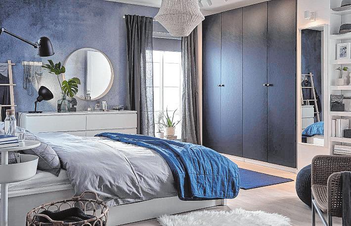 Auch blaue Accessoires sind beliebt – wie hier bei einem Wohnbeispiel von Ikea. Auch blaue Accessoires sind beliebt – wie hier bei einem Wohnbeispiel von Ikea.