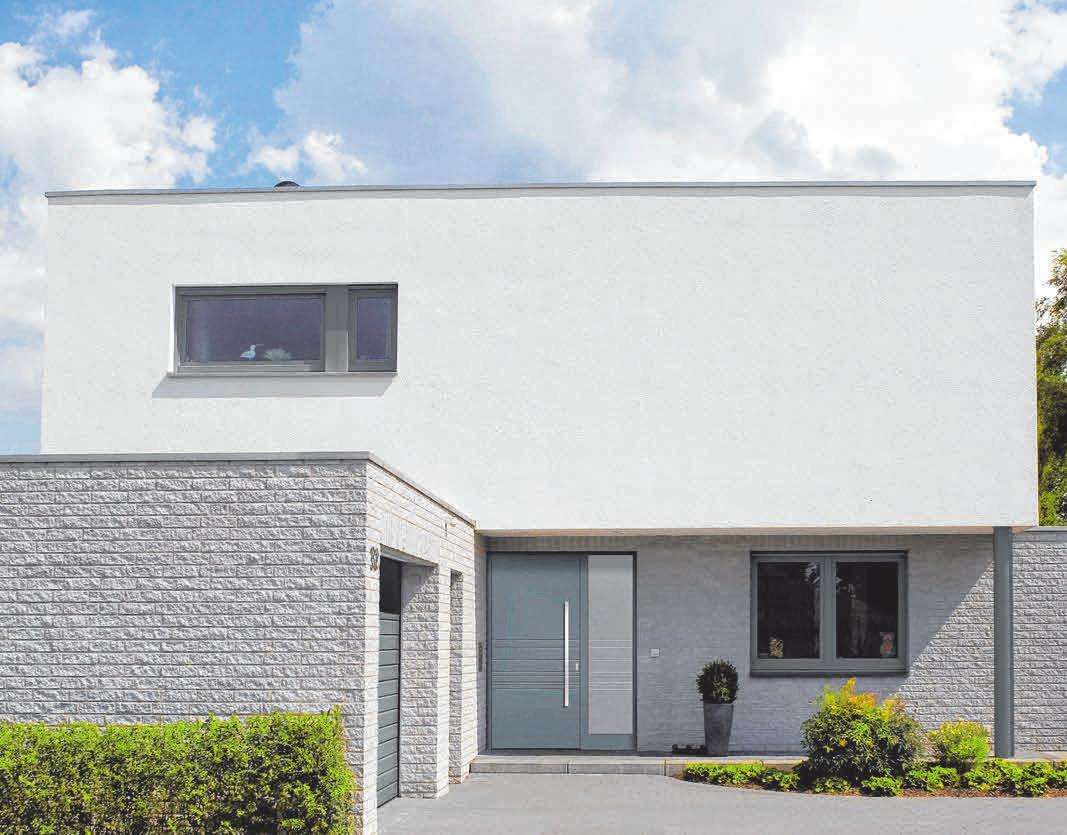 Die Fenster sind neben der Fassade für einen Großteil der Energieverluste in Gebäuden verantwortlich. Mit Wärmeschutzfenstern lässt sich die Effizienz erheblich steigern. Die Fenster sind neben der Fassade für einen Großteil der Energieverluste in Gebäuden verantwortlich. Mit Wärmeschutzfenstern lässt sich die Effizienz erheblich steigern.
