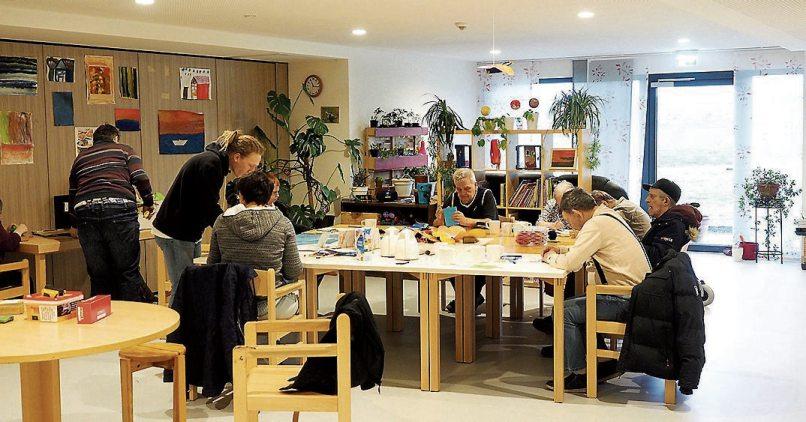 In der Bruderhaus-Diakonie erhalten die Menschen mit Behinderung optimale Unterstützung. In der Bruderhaus-Diakonie erhalten die Menschen mit Behinderung optimale Unterstützung.