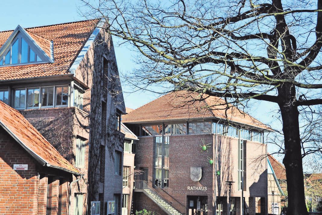 Das Rathaus ist Mittelpunkt der Innenstadt. Foto: Archiv Das Rathaus ist Mittelpunkt der Innenstadt. Foto: Archiv