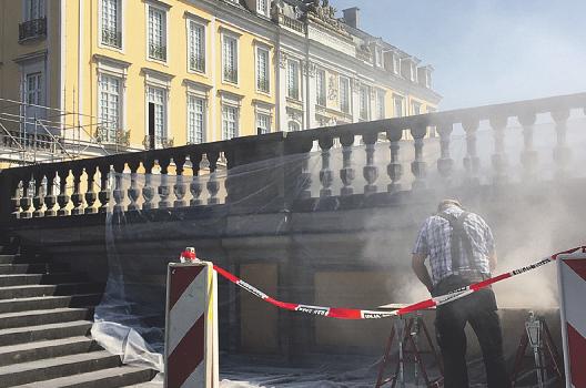 An vielen Stellen wird am Schloss Augustusburg fleißig gewerkelt Bild: Kämpf An vielen Stellen wird am Schloss Augustusburg fleißig gewerkelt Bild: Kämpf