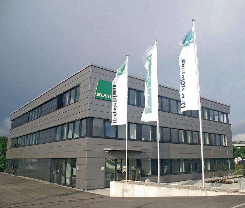 Das Bechtle IT-Systemhaus Rottenburg ist innerhalb Ergenzingens umgezogen, was heute groß gefeiert wird.