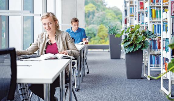 Um die Studieninteressierten zu unterstützen, hat die DHBW Heidenheim die Bewerberbörse ins Leben gerufen. FOTO:DH Um die Studieninteressierten zu unterstützen, hat die DHBW Heidenheim die Bewerberbörse ins Leben gerufen. FOTO:DH