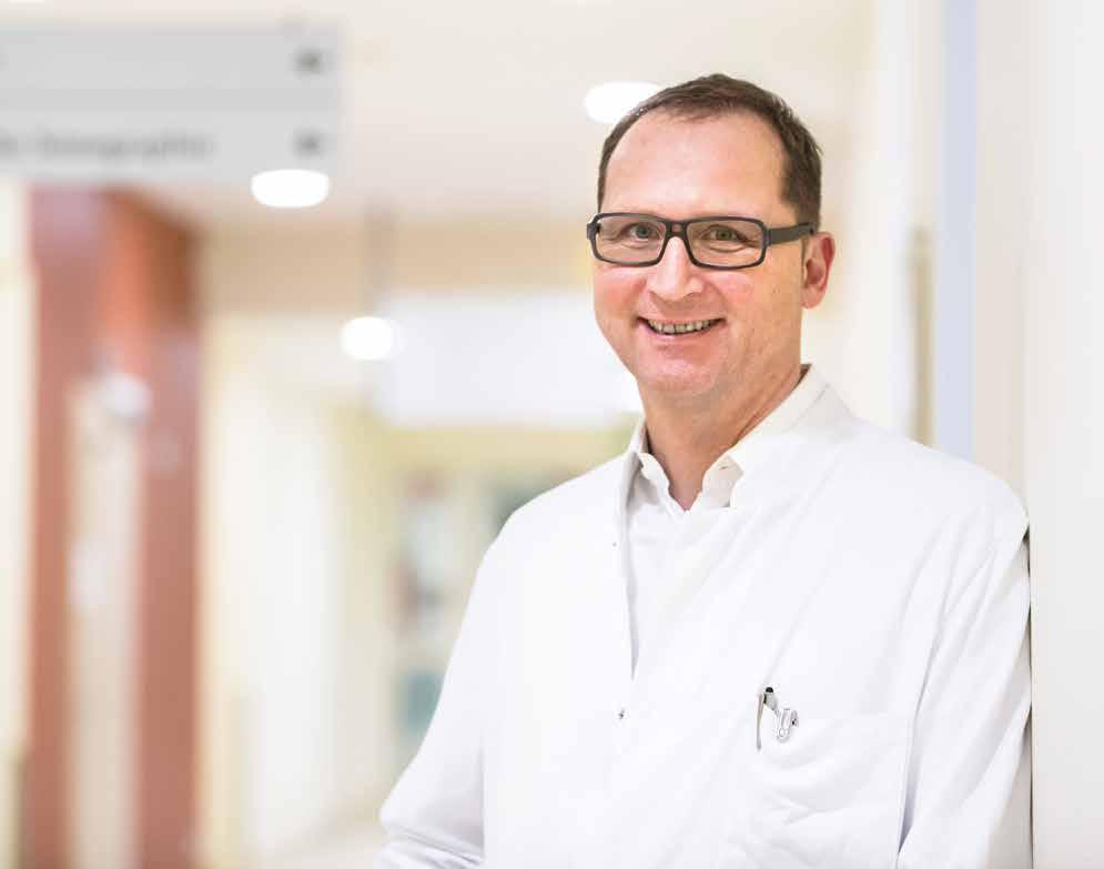 Chefarzt Dr. Ulrich-Frank Pape ist spezialisiert auf Neuroendokrine Tumoren und Ernährungsmedizin. Foto: Heike Rössing