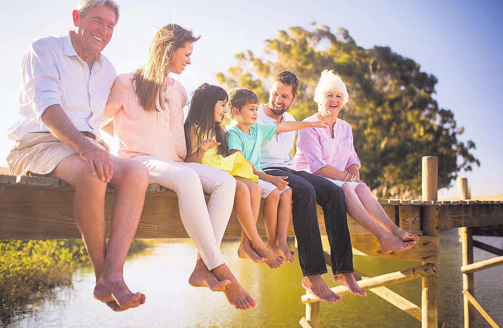 Damit Familien ihr Glück möglichst unbeschwert genießen können, ist vorausschauendes Handeln und Planen wichtig. Foto: wundervisuals/iStockphoto.com/DELA Lebensversicherung/akz-o Damit Familien ihr Glück möglichst unbeschwert genießen können, ist vorausschauendes Handeln und Planen wichtig. Foto: wundervisuals/iStockphoto.com/DELA Lebensversicherung/akz-o