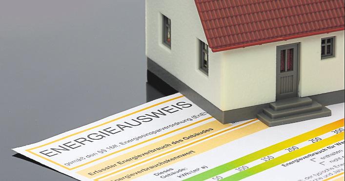 Zur sogenannten „Wärmewende im Quartier“ tragen in erster Linie private Maßnahmen zur Energieeffizienz bei, wie zum Beispiel Dachdämmung und Senkung der Verbrauchswerte, festgehalten im Energieausweis. Fotos: pixelio.de (Tim Reckmann u. Rainer Sturm) Zur sogenannten „Wärmewende im Quartier“ tragen in erster Linie private Maßnahmen zur Energieeffizienz bei, wie zum Beispiel Dachdämmung und Senkung der Verbrauchswerte, festgehalten im Energieausweis. Fotos: pixelio.de (Tim Reckmann u. Rainer Sturm)