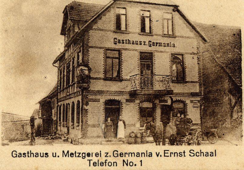 Gasthaus + Metzgerei Germania. Ernst Schaal war Königlicher Hoflieferant in Bebenhausen. Daraus entstand die Metzgerei Dölker. Heute betreibt Silvia Dölker im selben Haus einen Partyservice. Bilder: Archiv W+O Künstle Gasthaus + Metzgerei Germania. Ernst Schaal war Königlicher Hoflieferant in Bebenhausen. Daraus entstand die Metzgerei Dölker. Heute betreibt Silvia Dölker im selben Haus einen Partyservice. Bilder: Archiv W+O Künstle