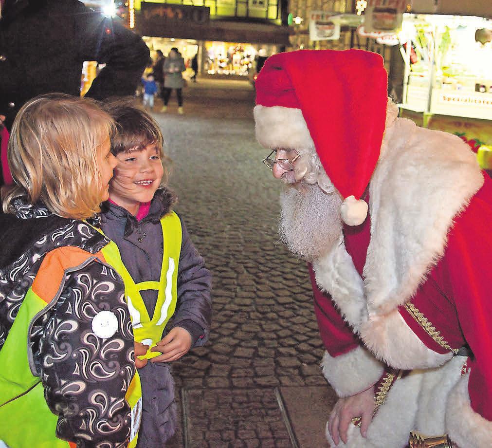 Auch der Weihnachtsmann hat seinen Besuch angekündigt. Auch der Weihnachtsmann hat seinen Besuch angekündigt.