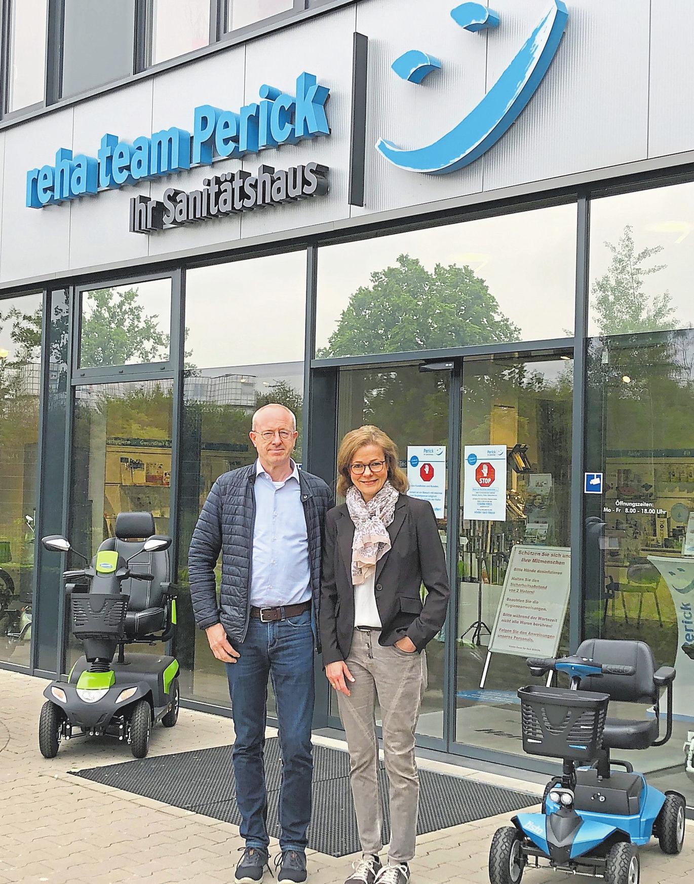 Jürgen und Brigitte Perick blicken stolz auf die 30-jährige Geschichte ihres Sanitätshauses zurück. Jürgen und Brigitte Perick blicken stolz auf die 30-jährige Geschichte ihres Sanitätshauses zurück.