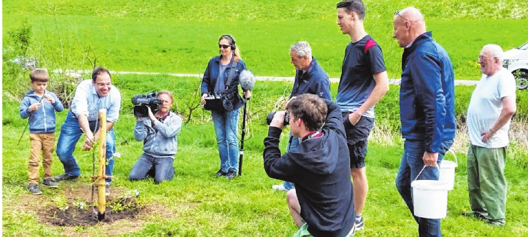Der Bayerische Rundfunk berichtete bereits über den Kulturgarten des OGV Wülflingen. FOTO: JOSEF ZENKER Der Bayerische Rundfunk berichtete bereits über den Kulturgarten des OGV Wülflingen. FOTO: JOSEF ZENKER