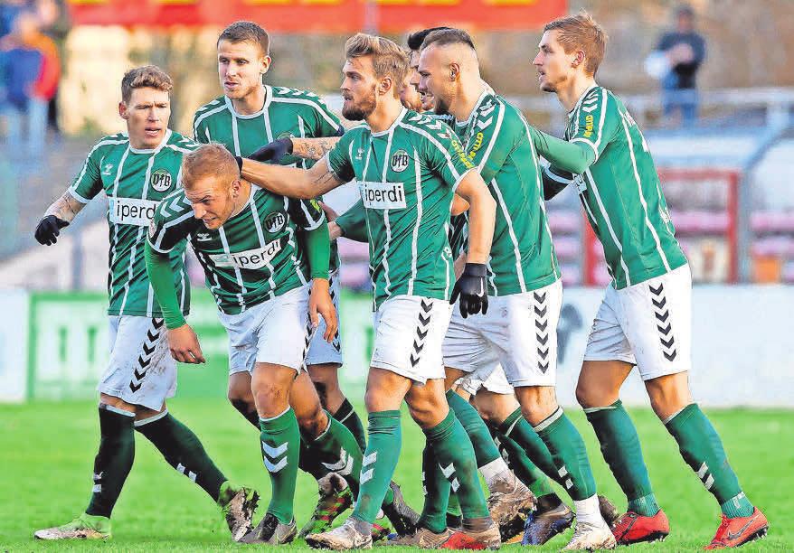 Freude über das 1:0 von Fabio Parduhn gegen Altona 93. Freude über das 1:0 von Fabio Parduhn gegen Altona 93.