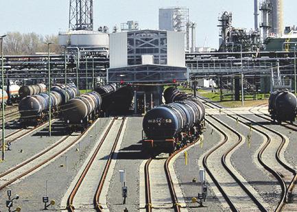 Die Kesselwagenverladestation Süd im Wesselinger Werk. Bild: von Hoensbroech Die Kesselwagenverladestation Süd im Wesselinger Werk. Bild: von Hoensbroech