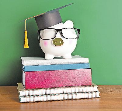 Ein Studium ist nicht günstig: Der Studienfonds hilft bei der Finanzierung. FOTO: NEWAFRICA/STOCKADOBE/FREI Ein Studium ist nicht günstig: Der Studienfonds hilft bei der Finanzierung. FOTO: NEWAFRICA/STOCKADOBE/FREI