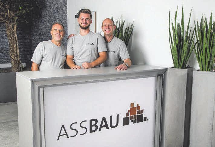Für Hausanschluss, Tiefbau und Elektro montage sind Ahmet Hasani, Atdhedon Hasani und Georg Ingerl die Experten. Für Hausanschluss, Tiefbau und Elektro montage sind Ahmet Hasani, Atdhedon Hasani und Georg Ingerl die Experten.