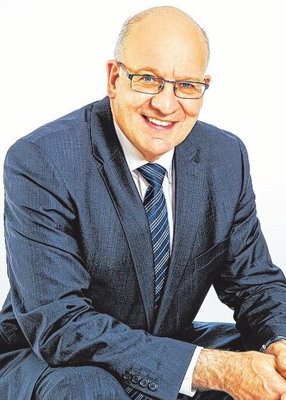 Oberbürgermeister Roland Methling Oberbürgermeister Roland Methling