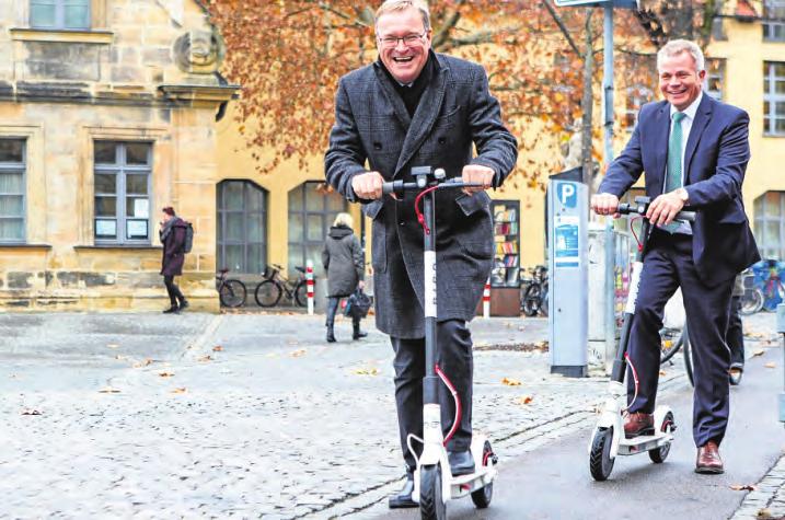 Ein neues Bild im Straßenverkehr: Sicherlich machen die E-Scooter viel Spaß, doch die Vor- und Nachteile werden seit ihrer Einführung äußerst kontrovers diskutiert. Foto: ADAC
