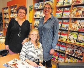 Reiseprofis in Aschersleben: Claudia Lengefeld, Laura Räck und Marita Steinbüchel (v.l.). FOTOS: ANDREAS LÖFFLER Reiseprofis in Aschersleben: Claudia Lengefeld, Laura Räck und Marita Steinbüchel (v.l.). FOTOS: ANDREAS LÖFFLER