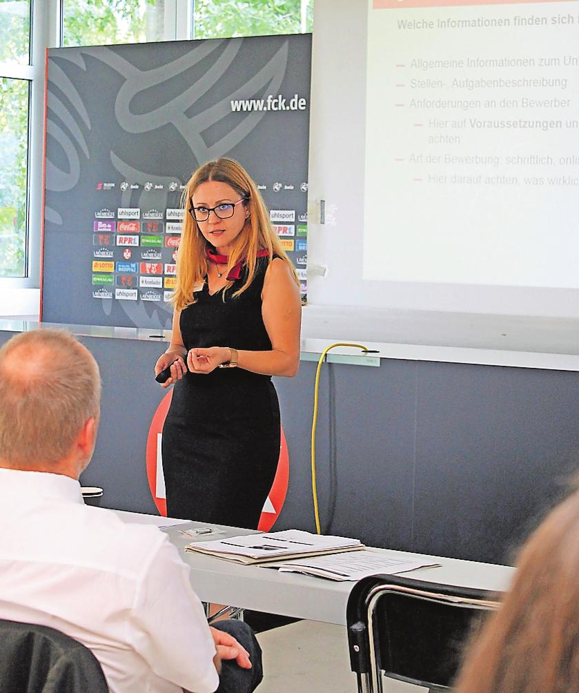 Hatte 2018 wissenswerte Tipps für Schulabgänger und Eltern dabei: Berufsberaterin Anna Künne. FOTO: MONIKA KLEIN Hatte 2018 wissenswerte Tipps für Schulabgänger und Eltern dabei: Berufsberaterin Anna Künne. FOTO: MONIKA KLEIN
