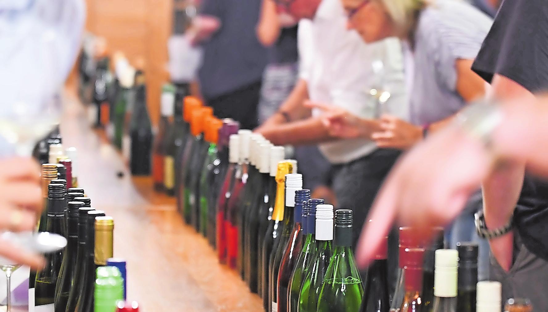 Die Wurstmarktweine werden vorab mehrfach verkostet und geprüft. FOTO: FRANCK Die Wurstmarktweine werden vorab mehrfach verkostet und geprüft. FOTO: FRANCK
