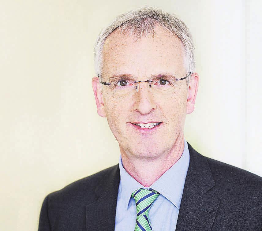 RECHNET MIT EINER ZWEITEN CORONAWELLE: Prof. Dr. Günter Hirth IHK Hannover RECHNET MIT EINER ZWEITEN CORONAWELLE: Prof. Dr. Günter Hirth IHK Hannover