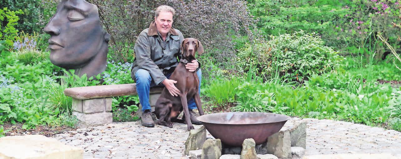 Ronald Hormann kann auf die Erfahrung von 35 Jahren in der Gartenplanung zurückblicken. Ronald Hormann kann auf die Erfahrung von 35 Jahren in der Gartenplanung zurückblicken.