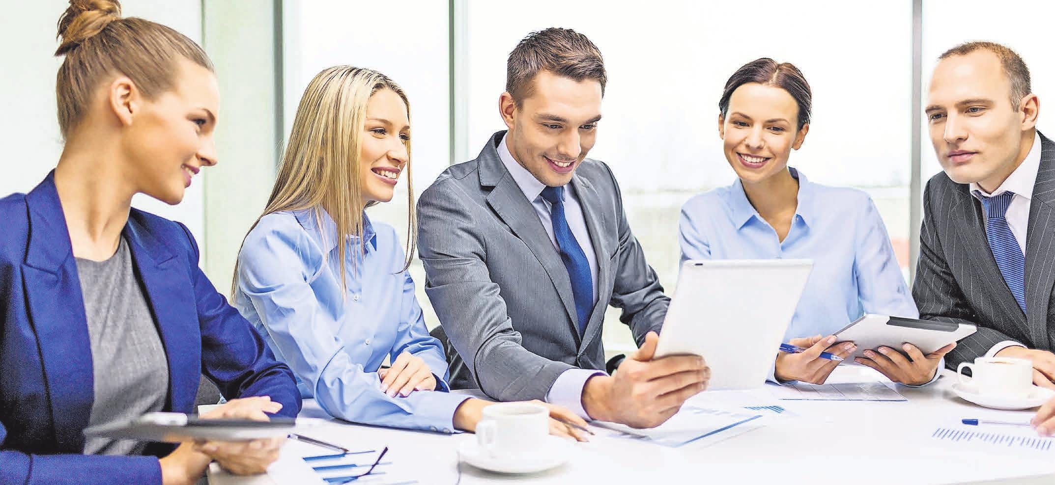 Ein duales Studium verbindet Theorie und Praxis. Foto: iStockphoto.com, 000031838926 Ein duales Studium verbindet Theorie und Praxis. Foto: iStockphoto.com, 000031838926