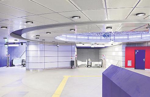 Lichtkunst – fast wie in einem Ufo Lichtkunst – fast wie in einem Ufo