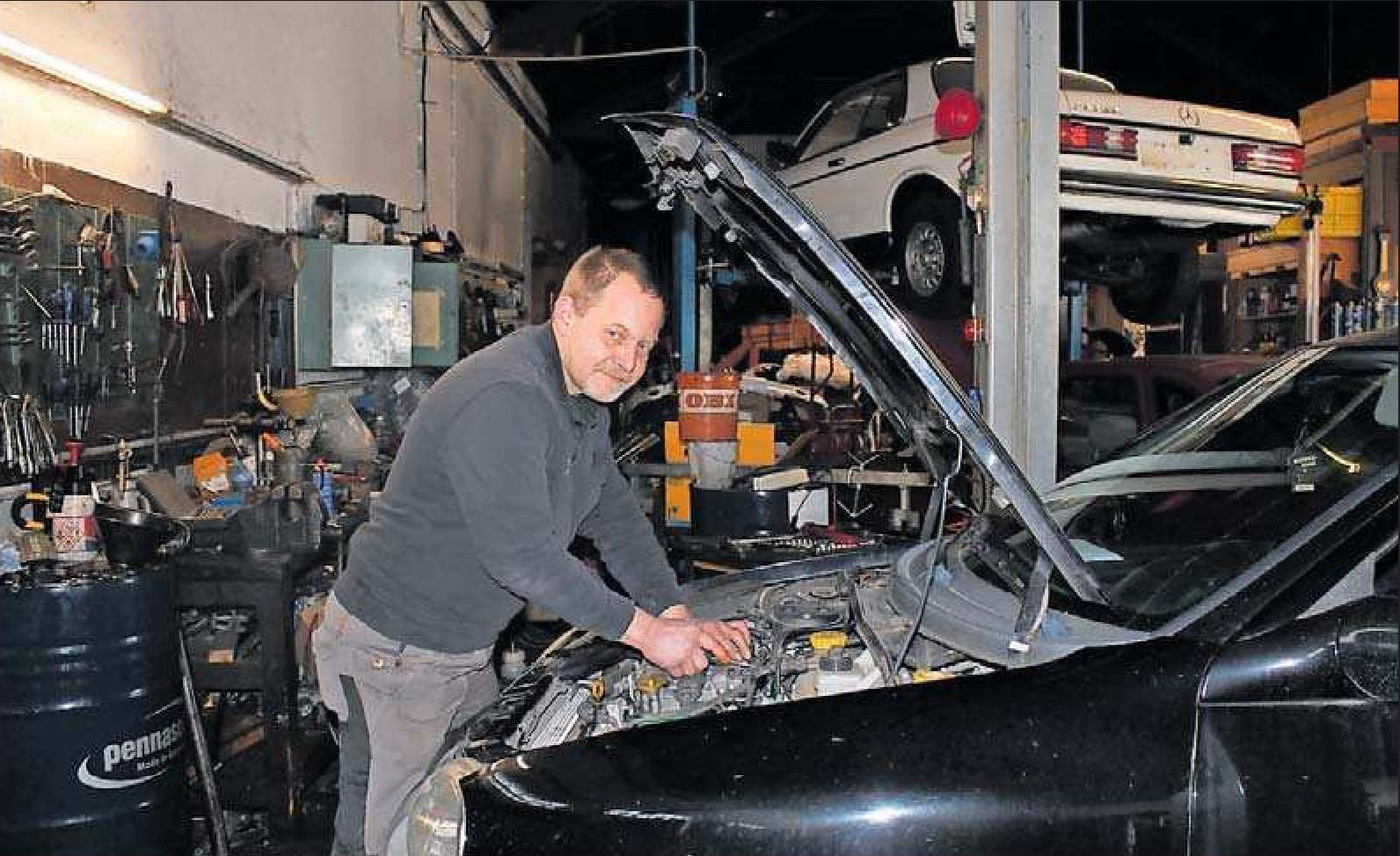 Autoschrauber aus Leidenschaft: Thomas Keßler von der Autowerkstatt Hartmann in Altrip Autoschrauber aus Leidenschaft: Thomas Keßler von der Autowerkstatt Hartmann in Altrip
