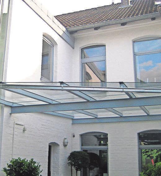 Heizen mit Holz ist ökologisch sinnvoll und zudem preiswert. Foto: tdx/homesolute. com Heizen mit Holz ist ökologisch sinnvoll und zudem preiswert. Foto: tdx/homesolute. com