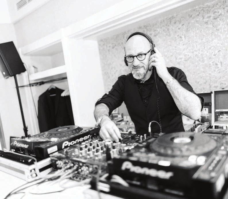 DJ OLI.E aus Mengen DJ OLI.E aus Mengen