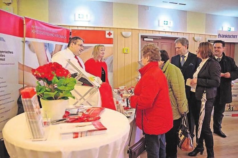 Auch der BRK-Kreisverband ist wieder mit einem Informationsstand vor Ort. Auch der BRK-Kreisverband ist wieder mit einem Informationsstand vor Ort.
