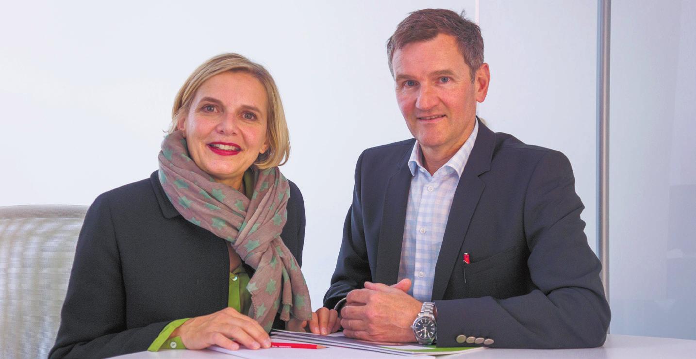 Sind für die Impuls Nachhilfezentren in der Ostschweiz verantwortlich: Christian Frischknecht und Claudia Nüssli. Bild: PD