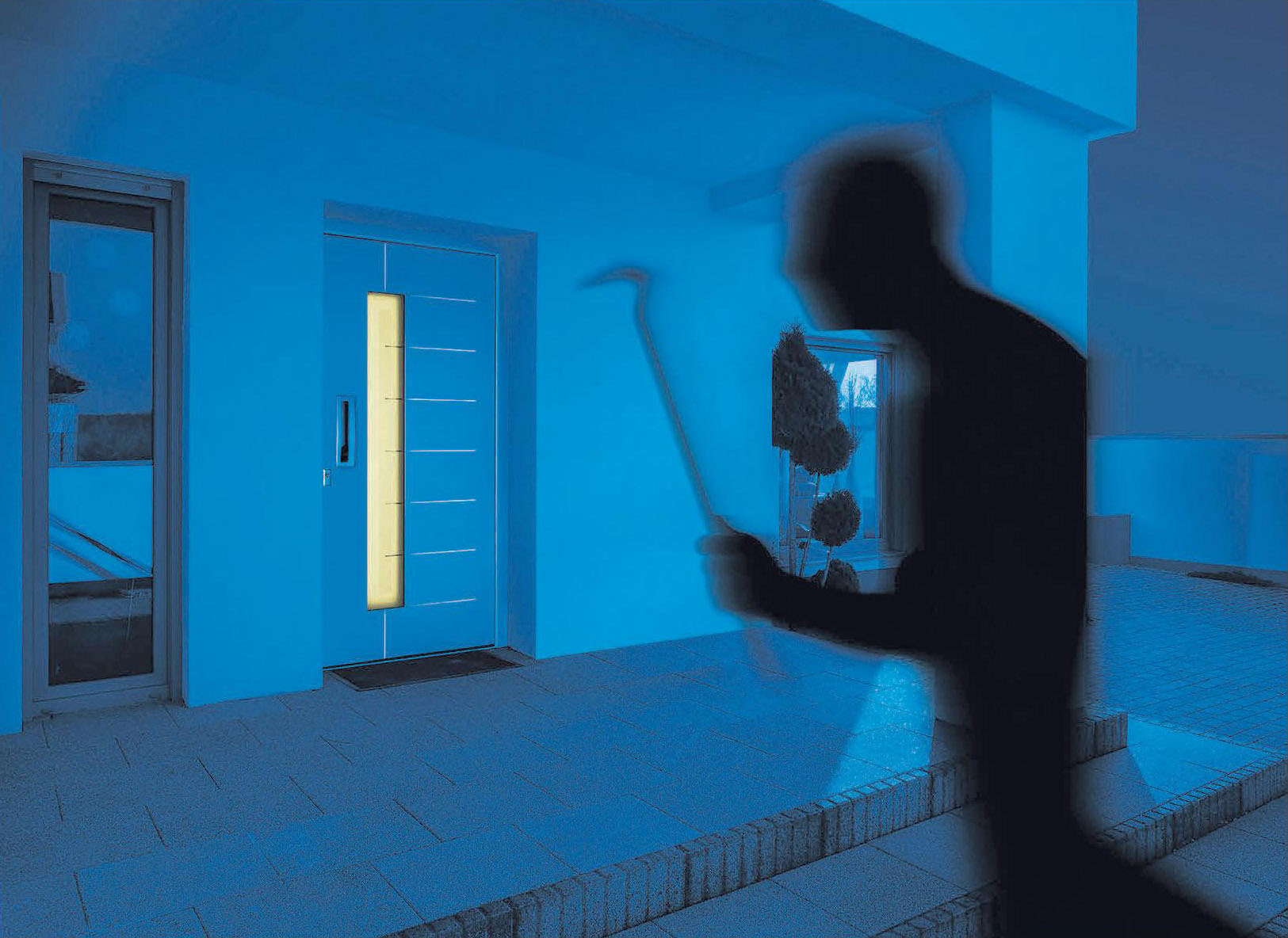 Mit Sicherheitstechnik vom Experten dem Einbrecher ein Schnippchen schlagen. Foto: Wirus Fenster GmbH & Co. KG/akz-o Mit Sicherheitstechnik vom Experten dem Einbrecher ein Schnippchen schlagen. Foto: Wirus Fenster GmbH & Co. KG/akz-o