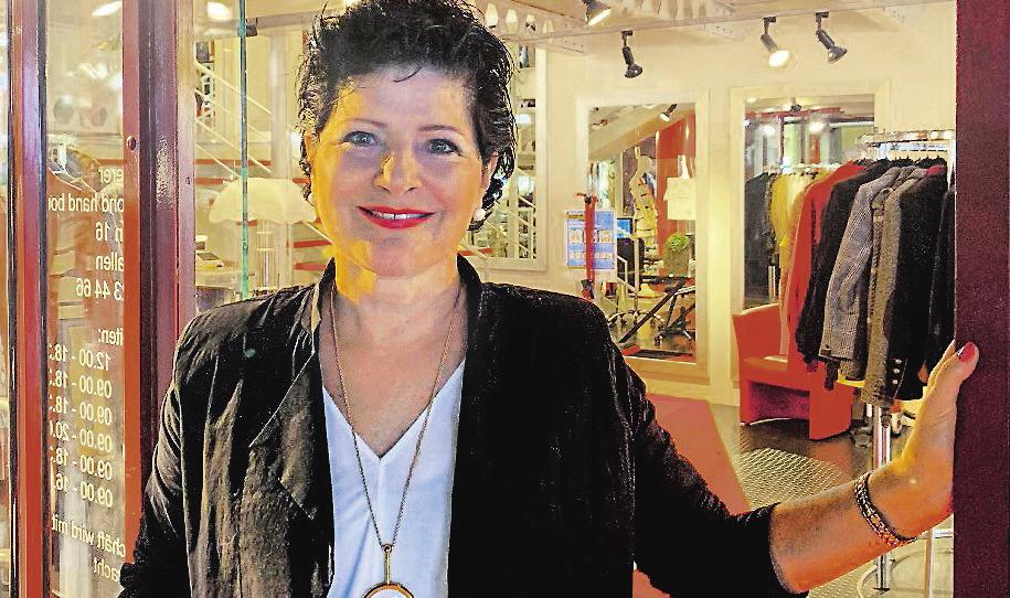 Erika Bruderer und Team freuen sich auf modische Kundinnen. Bild: PD