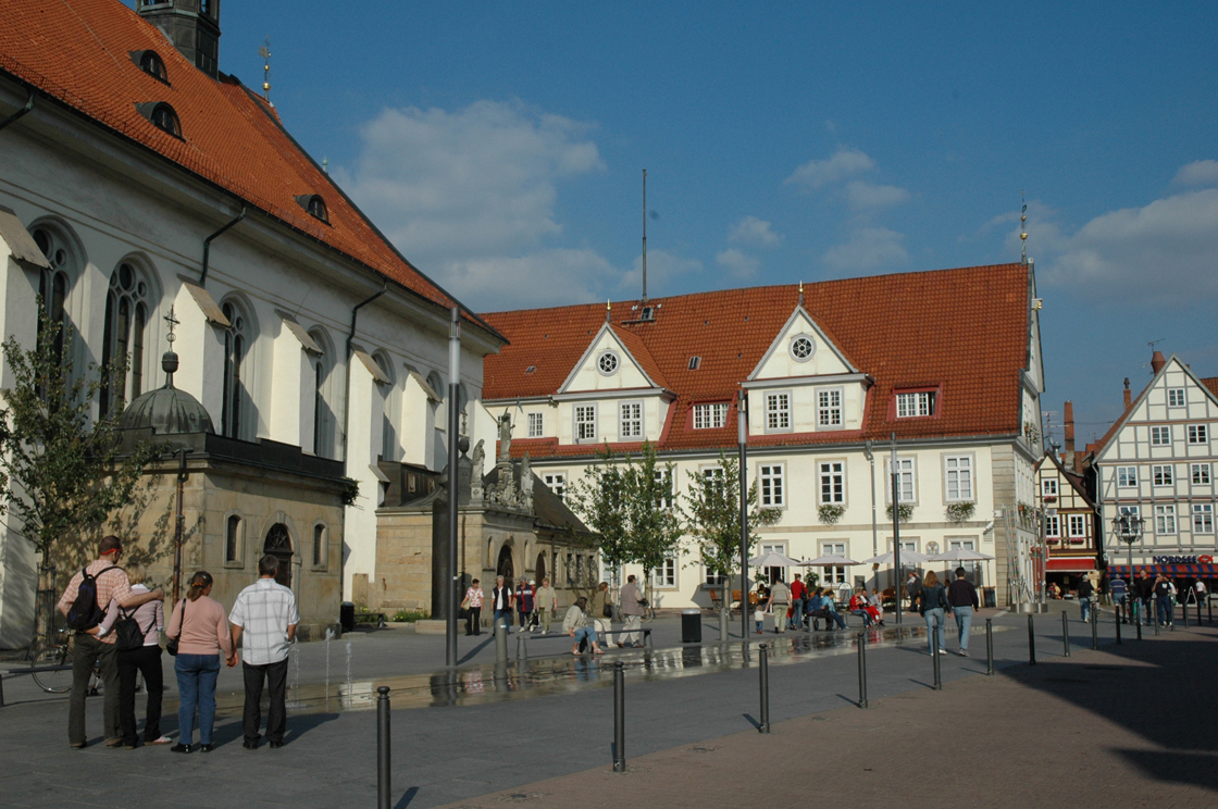 Die Ausstellung „Vielfalt - EigenArt“ läuft dann bis zum 20. Oktober donnerstags bis sonntags, 14 bis 18 Uhr. Der Eintritt ist frei. Die Ausstellung „Vielfalt - EigenArt“ läuft dann bis zum 20. Oktober donnerstags bis sonntags, 14 bis 18 Uhr. Der Eintritt ist frei.