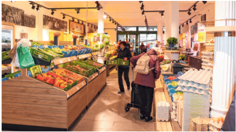 Der Bauernmarkt ist regulär für Sie geöffnet. FOTO: LANER Der Bauernmarkt ist regulär für Sie geöffnet. FOTO: LANER