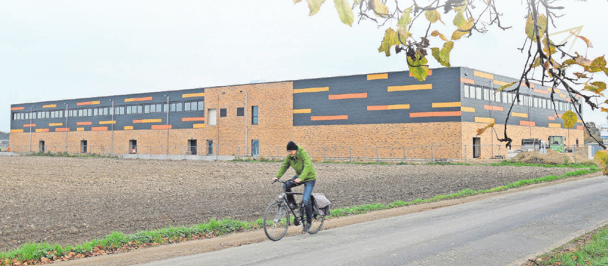 Das neue Sportzentrum Sehnde an der Chausseestraße soll im kommenden Jahr eröffnet werden Foto: Oliver Kühn (Archiv) Das neue Sportzentrum Sehnde an der Chausseestraße soll im kommenden Jahr eröffnet werden Foto: Oliver Kühn (Archiv)