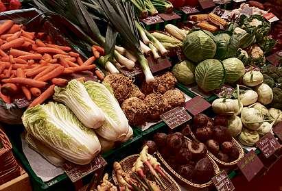 Viele regionale Produkte finden sich auch in der Gemüseabteilung Fotos: Tina Jordan
