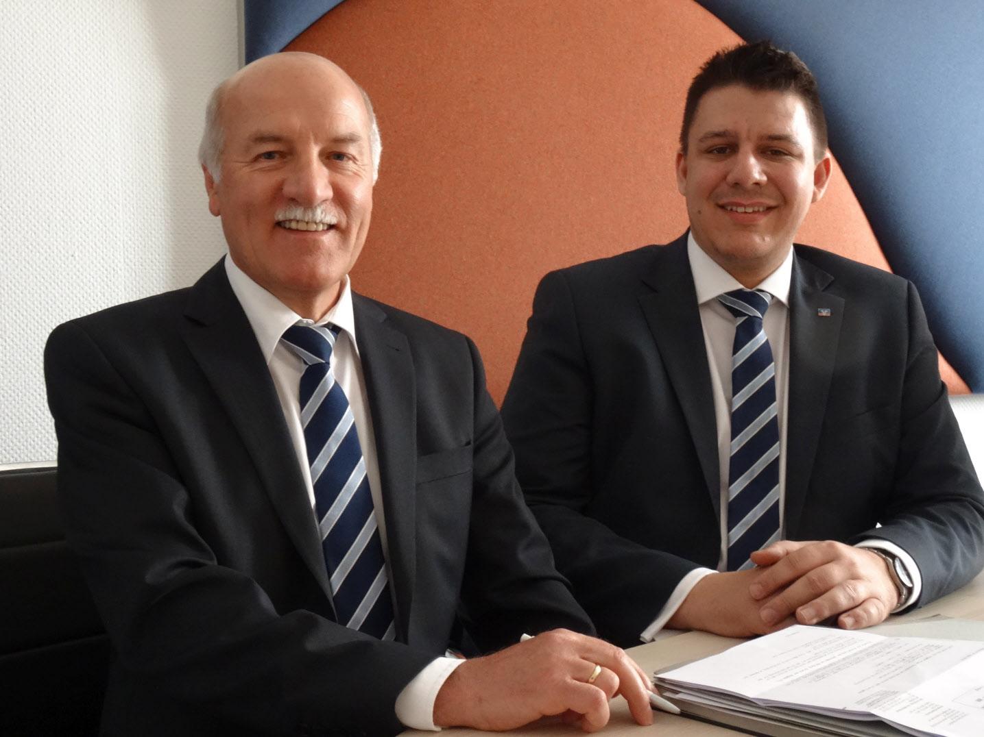 Leiten die Geschäfte der Bank: Vorstandsvorsitzender Johann Nun (l) und sein Vorstandskollege Sebastian Blaschke. Leiten die Geschäfte der Bank: Vorstandsvorsitzender Johann Nun (l) und sein Vorstandskollege Sebastian Blaschke.