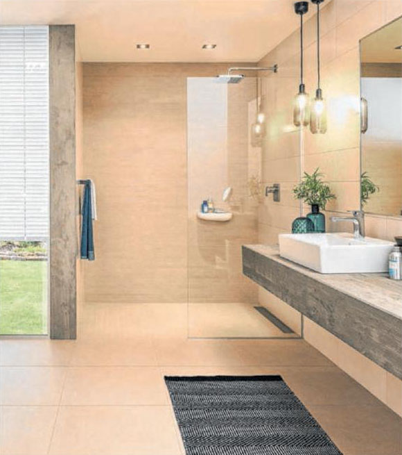 Barrierefrei duschen – ein Traum. Foto: djd/Deutsche-Fliese.de/Villeroy&Boch Barrierefrei duschen – ein Traum. Foto: djd/Deutsche-Fliese.de/Villeroy&Boch