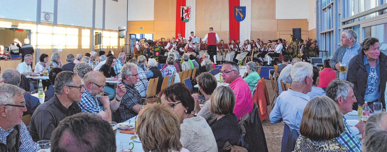 Zum Mittagstisch gibt es Saumagen und gemischten Braten. FOTO: VERANSTALTER Zum Mittagstisch gibt es Saumagen und gemischten Braten. FOTO: VERANSTALTER