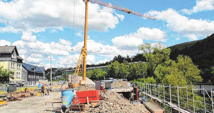 So sah das Gelände noch Mitte Juni aus. Für Bauarbeiter und Handwerker gab es einen „sportlichen“ Zeitplan. Archivbild: thor So sah das Gelände noch Mitte Juni aus. Für Bauarbeiter und Handwerker gab es einen „sportlichen“ Zeitplan. Archivbild: thor