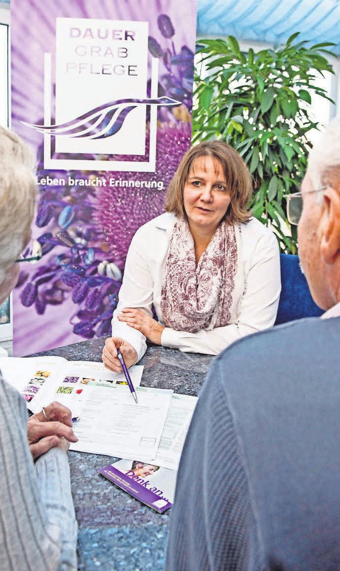 Regionale Dauergrabpflegeorganisationen beraten gern zu allen Aspekten und Möglichkeiten der Dauergrabpflege Regionale Dauergrabpflegeorganisationen beraten gern zu allen Aspekten und Möglichkeiten der Dauergrabpflege