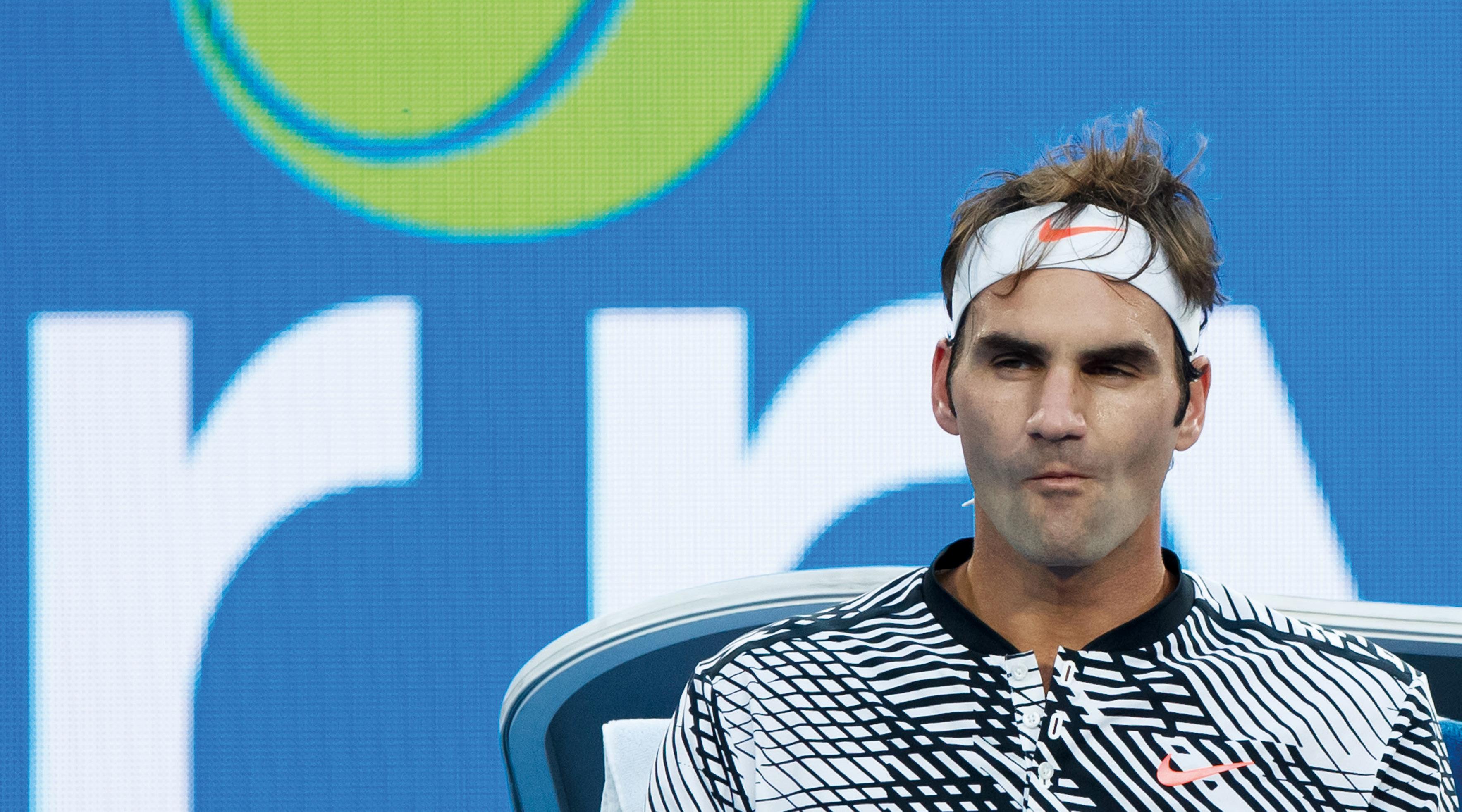 Roger Federer, immer den ganz großen Ball im Hinterkopf. Foto: Jürgen Hasenkopf