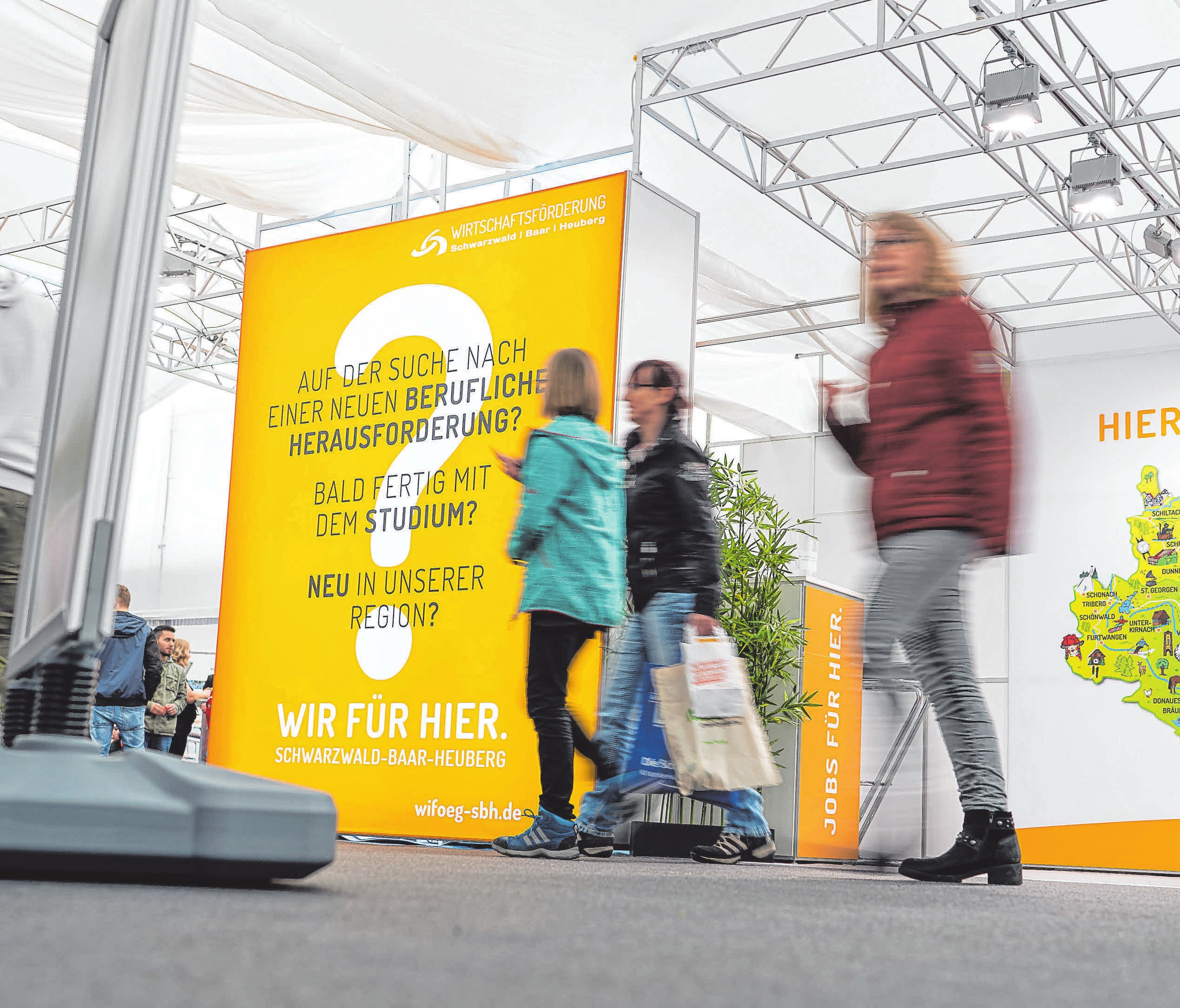 Unternehmen und Fachkräfte zusammen bringen will die Wirtschaftsförderung Schwarzwald-BaarHeuberg und bietet dazu bei der Jobs for Future umfassende Beratung. FOTO: WFÖG Unternehmen und Fachkräfte zusammen bringen will die Wirtschaftsförderung Schwarzwald-BaarHeuberg und bietet dazu bei der Jobs for Future umfassende Beratung. FOTO: WFÖG
