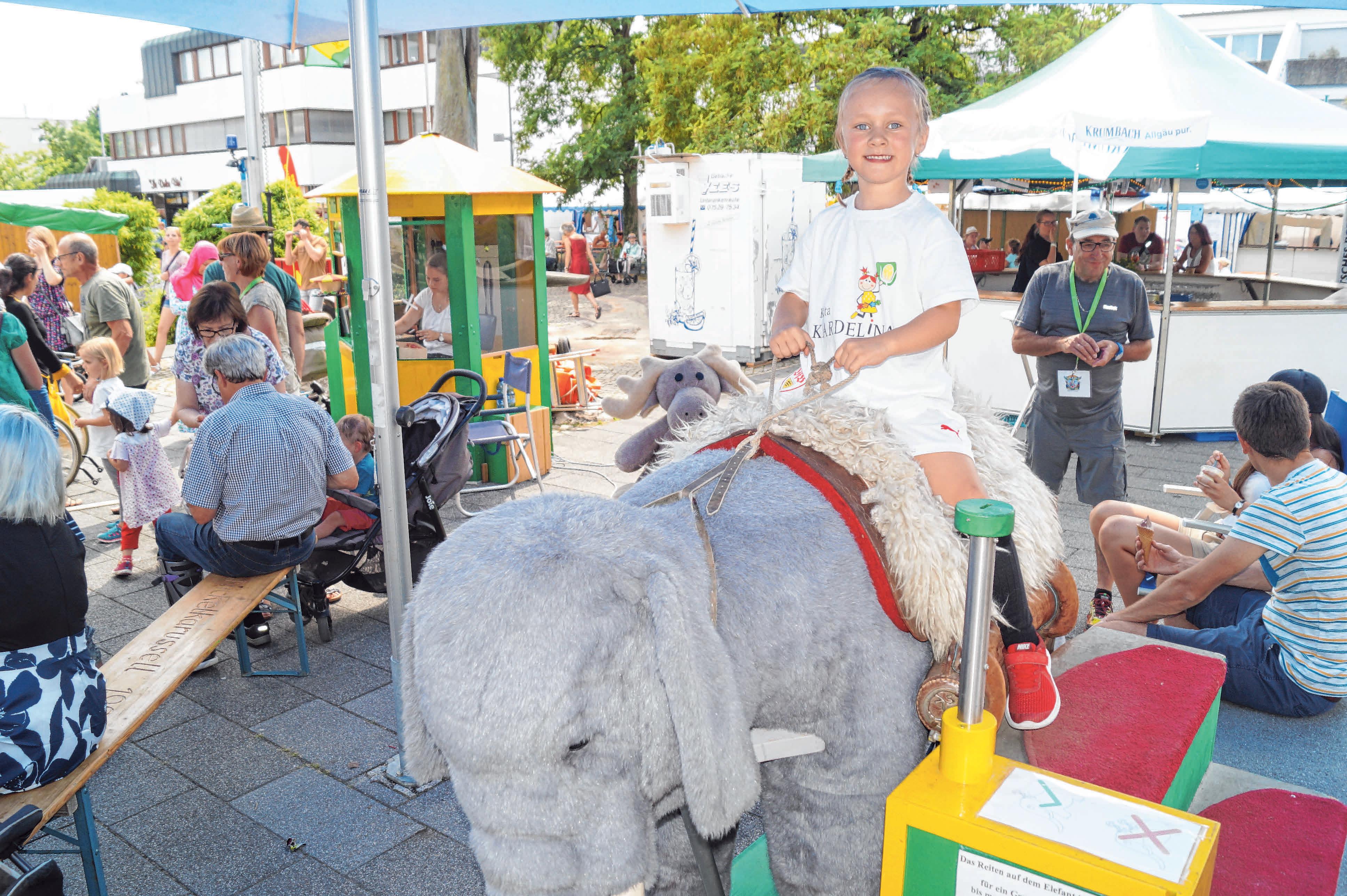 Im Kinderland kommen die Kleinen voll auf ihre Kosten. Im Kinderland kommen die Kleinen voll auf ihre Kosten.
